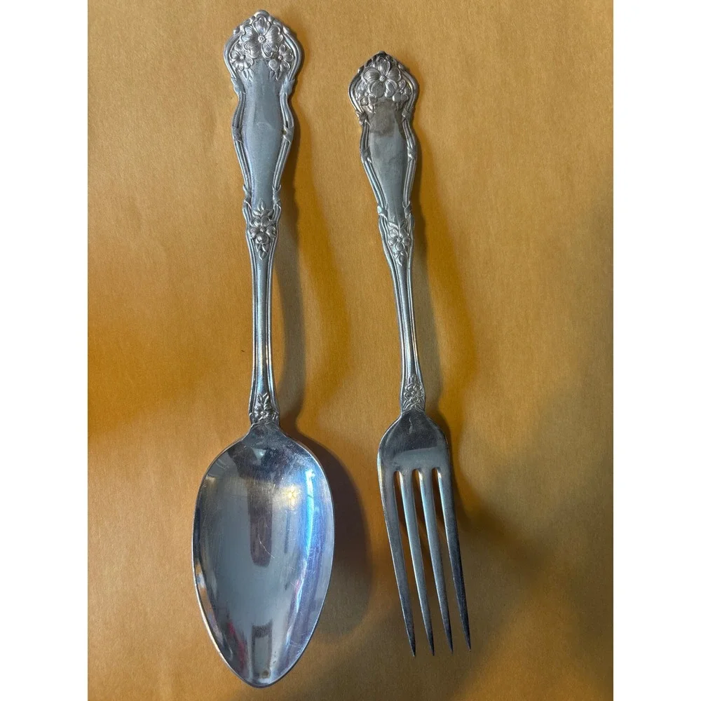 Wm Rogers &‎ Son Flatware Set Unisex OS Silver Gardenia Floral 2pc